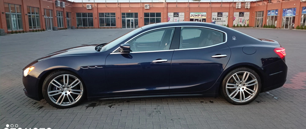 Maserati Ghibli cena 129000 przebieg: 104000, rok produkcji 2015 z Augustów małe 742